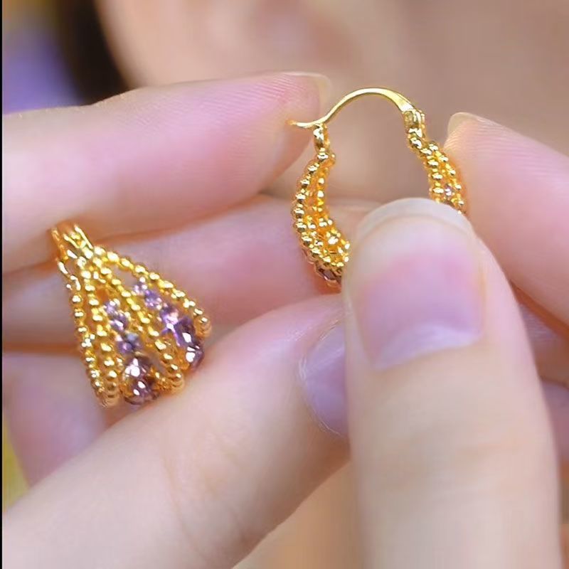 Gorgeous Hollow Diamond-Studded Basket Earrings