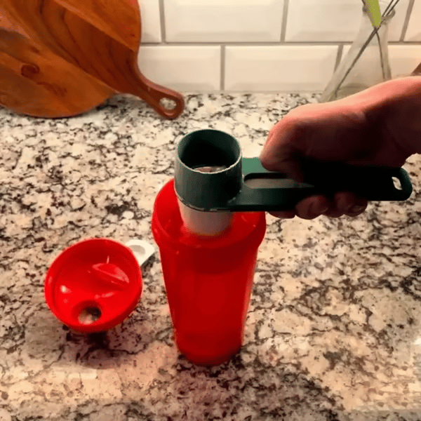 Multifunctional Protein Powder Scoop with Funnel（2PCS-Bye 1 get 1 free)