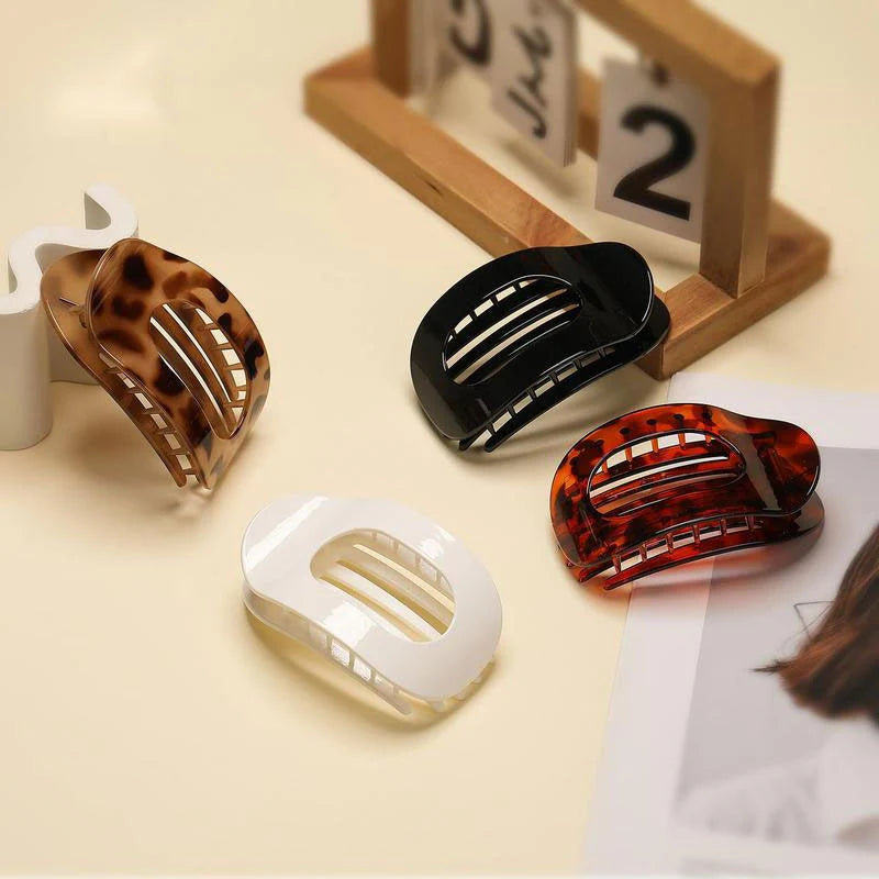 Oval hair clip set